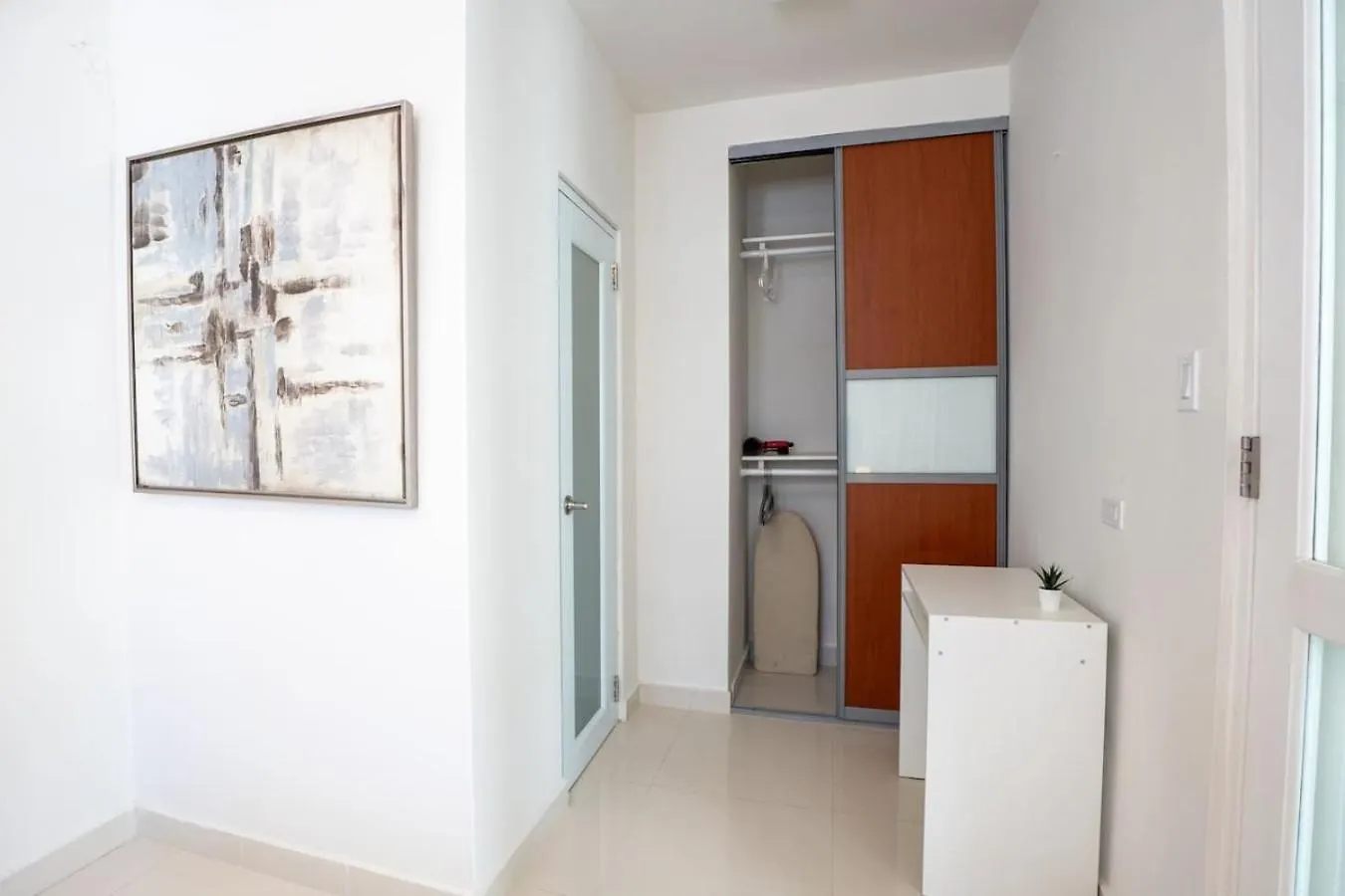 Next To The Beach Apartment San Juan Casa vacanze